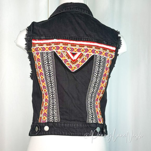 H&M Coachella Denim Embroidered Boho Vest Waistcoat - Picture 9 of 10